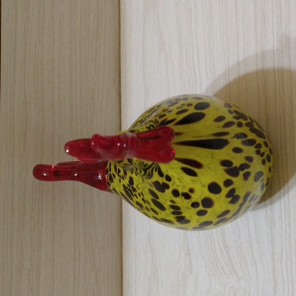 Handmade Art Glass Rooster Sculpture - Picture 5 of 6